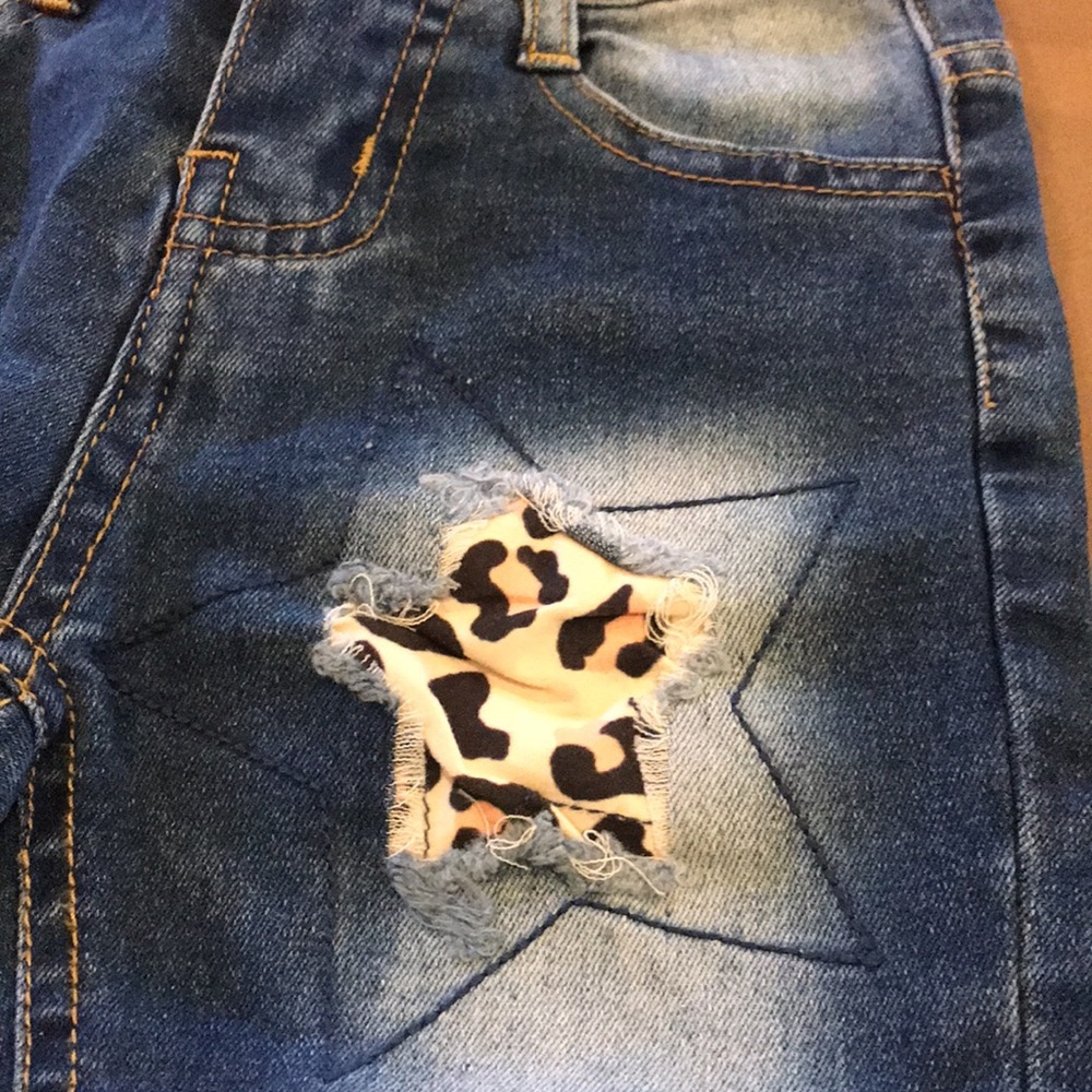 Girls Thanksgiving 2 piece set with jeans and long sleeve top pumpkin fall NWT - Picture 5 of 13